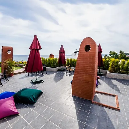 Colophon Gümüldür